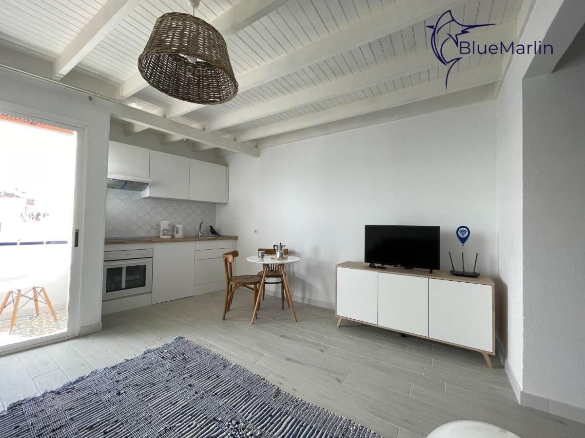 B-Rent Bluemarlin Boutique Sea View Apartment Коралео Екстериор снимка