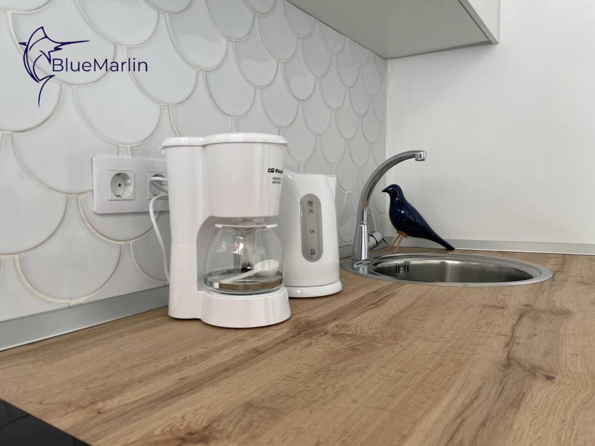 B-Rent Bluemarlin Boutique Sea View Apartment Коралео Екстериор снимка
