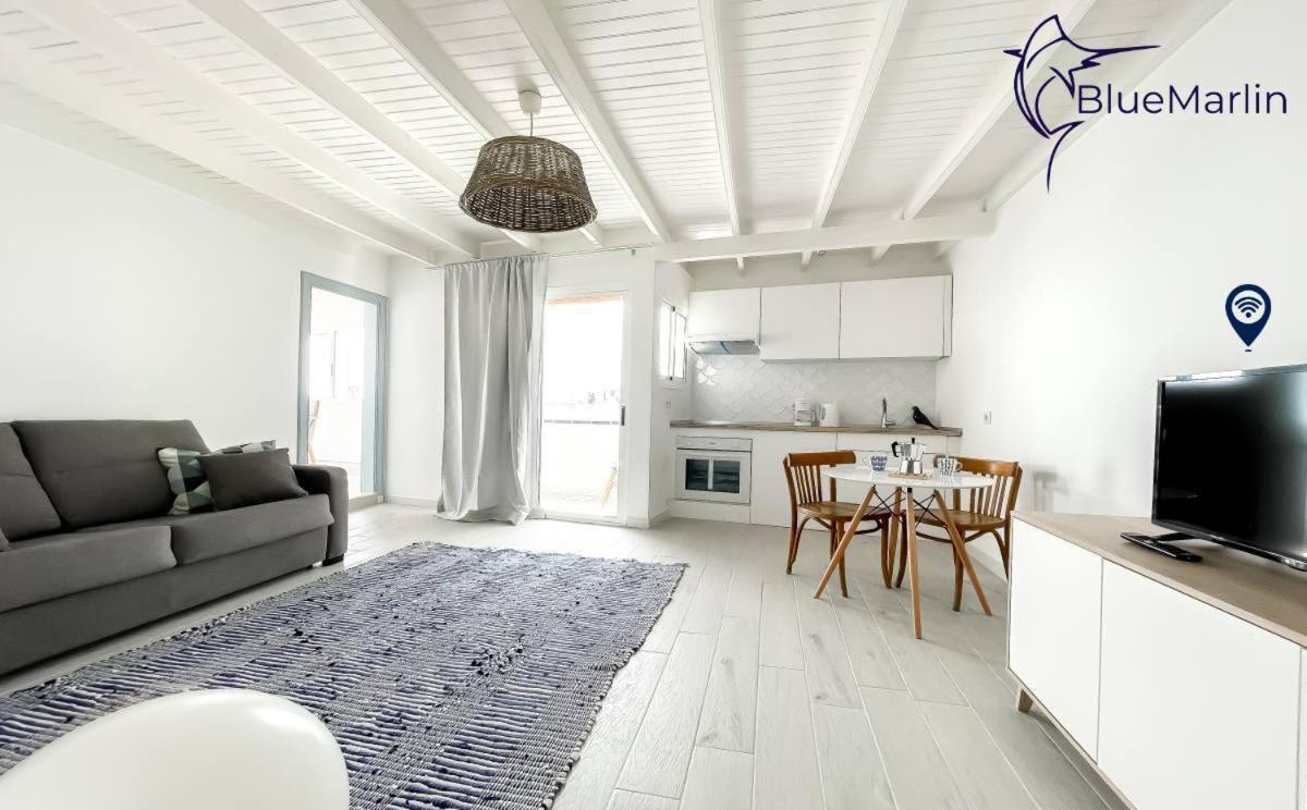 B-Rent Bluemarlin Boutique Sea View Apartment Коралео Екстериор снимка