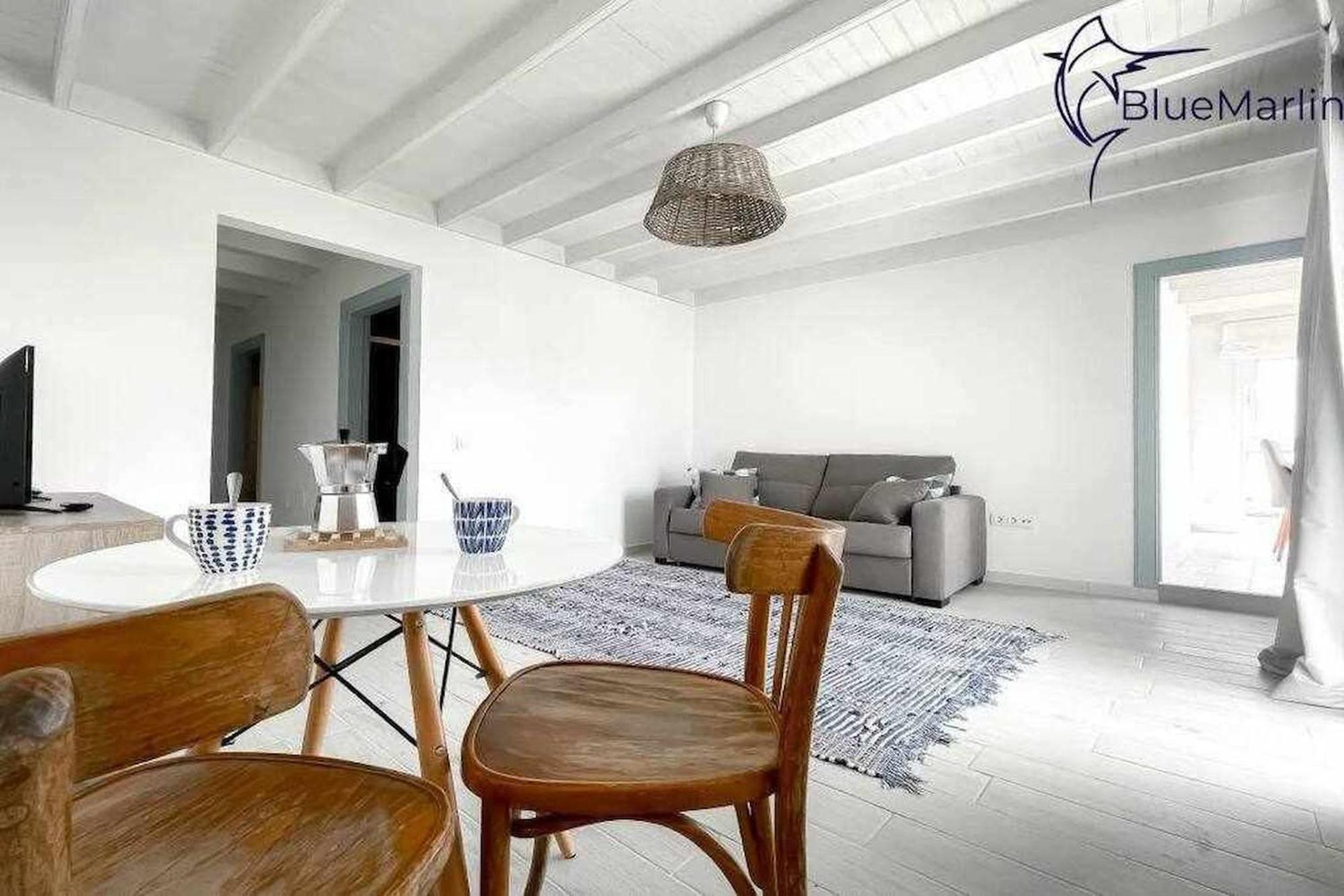 B-Rent Bluemarlin Boutique Sea View Apartment Коралео Екстериор снимка